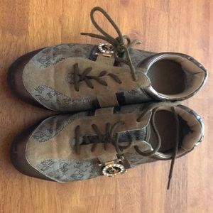 Baby phat shoes size 7.5 women’s